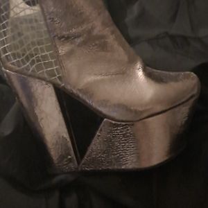 Platform shoe slightly worn